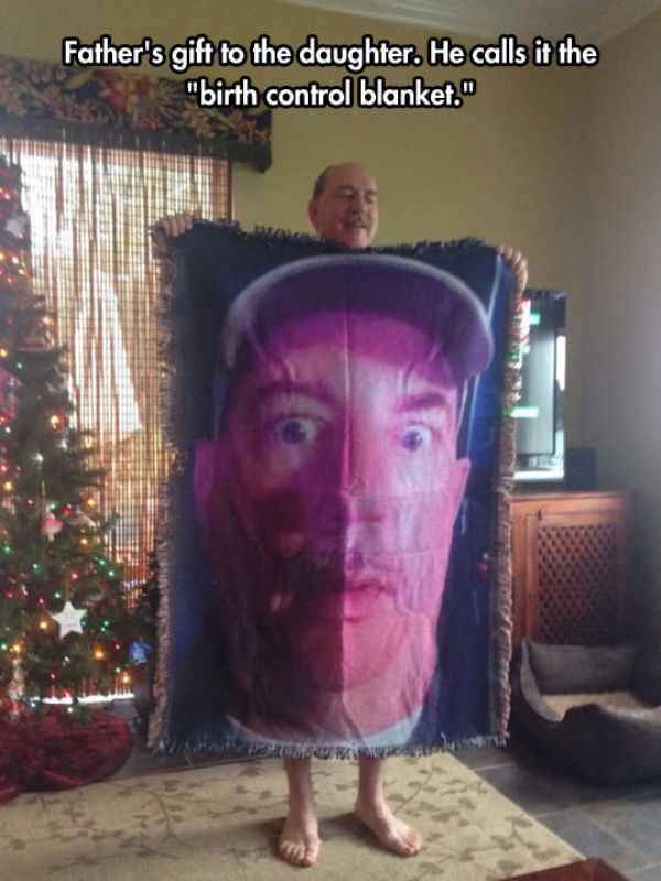 Dustuswins's tweet photo. @TotallyFutile @JacobShaffer917 here's my better blanket https://t.co/qM569zXZKc