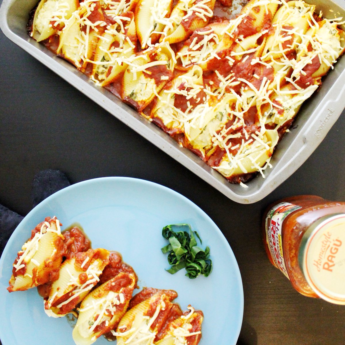 doesithavedairy's tweet photo. The recipe for these #dairyfree stuffed shells is on my blog! Check it out here: https://t.co/2oyj20sTGP #simmeredintradition #ragu #ad https://t.co/JTEoSabhZl