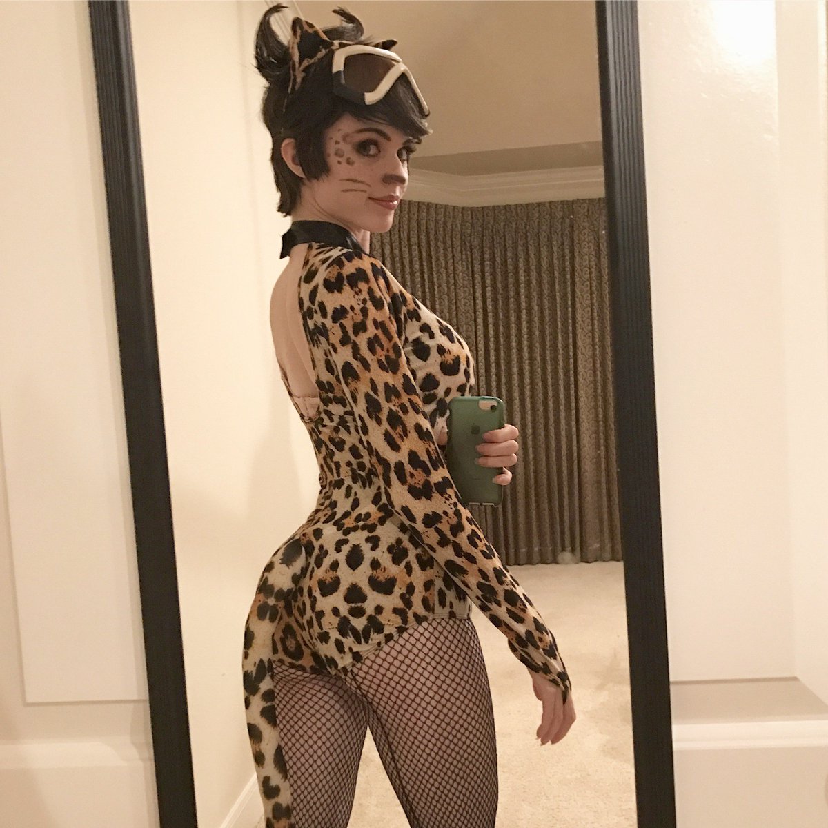 Patreon platinum amouranth Amouranth Banned
