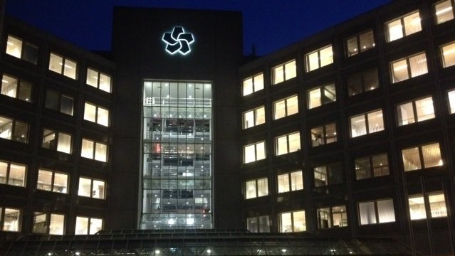 De NAM heeft vanavond tijdens de raadsvergadering een motie van treurnis gekregen van de Asser gemeenteraad. rtvd.nl/OJZl