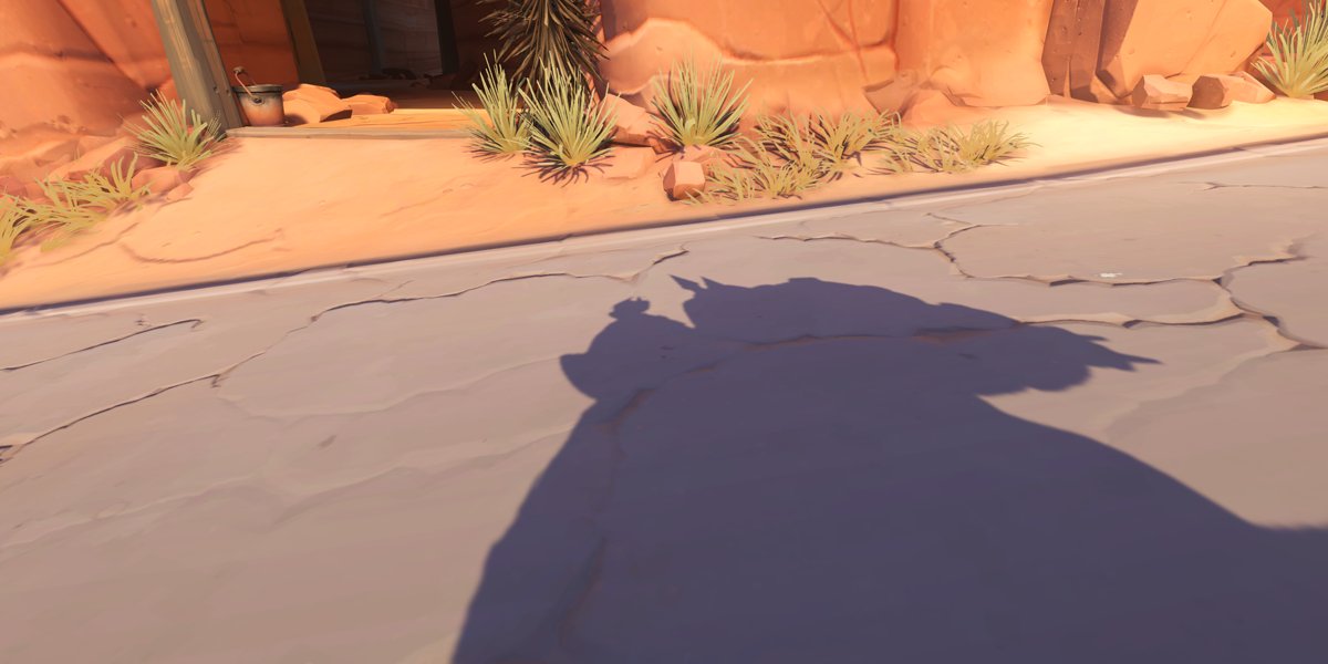 PlayOverwatch's tweet image. Looks like six more weeks of winter!

#HappyRoadhogDay 🐷👍