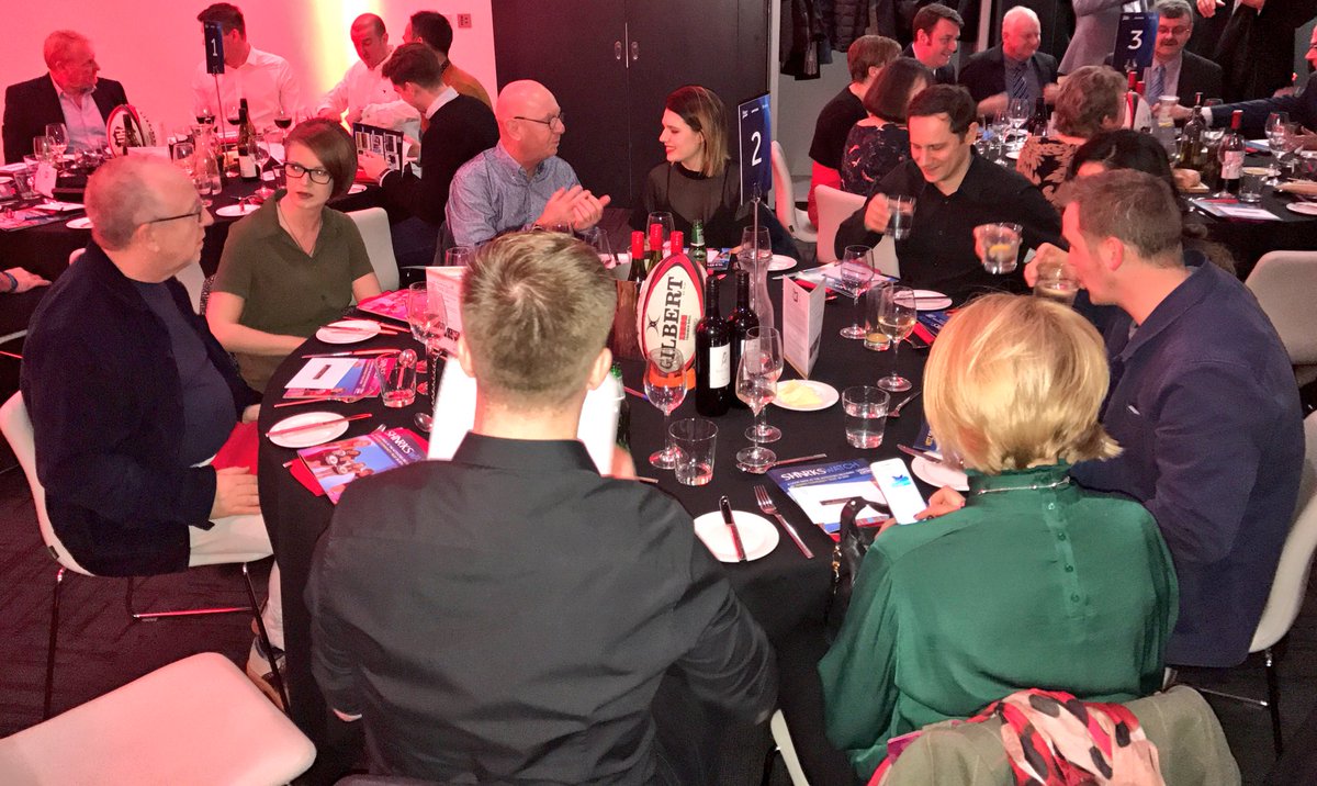 Spending our evening raising money for a brilliant cause, <a href="/HITZSale/">HITZ Sale Sharks</a> at @InnsideMCR with special guests <a href="/officialbarnesy/">John Barnes</a> <a href="/bethtweddlenews/">Beth Tweddle</a>