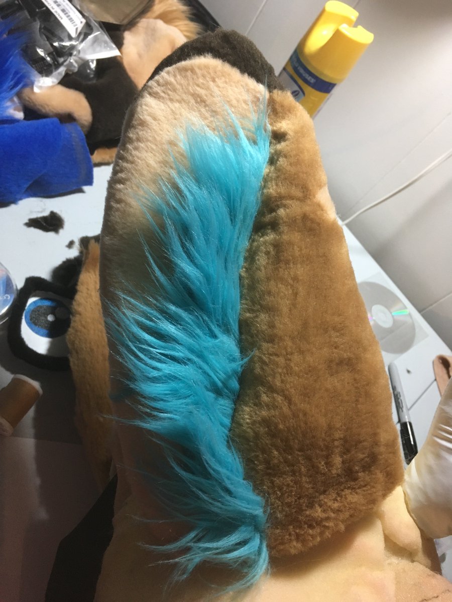fursuitpatterns's tweet photo. Finished handsewing one ear! #invisiblestitch https://t.co/BSyxzIZk0h