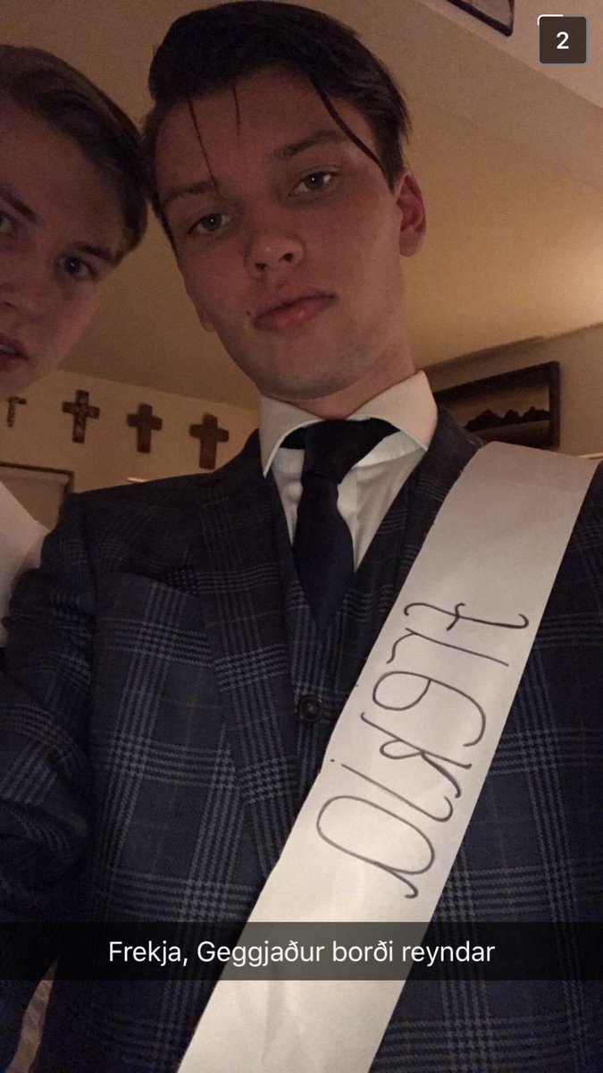 Hann er mesta frekja i heiminu , gott a þig elsku bróðir 😘