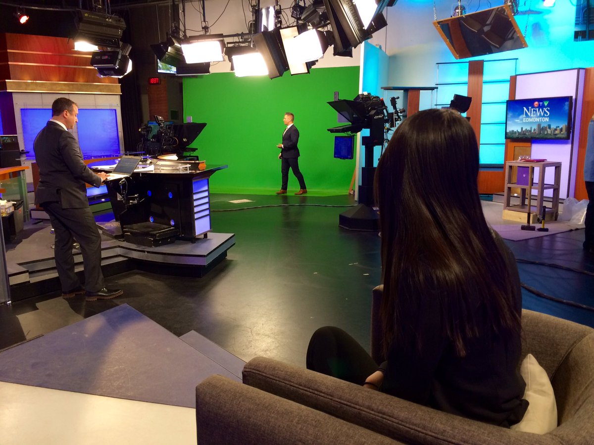 ErinIsfeldYEG's tweet photo. Pleasure having Dorothy Fu from @JA_NorthAlberta here with us at @ctvedmonton for #JAjobshadowday #yeg https://t.co/p2VQkXxd97