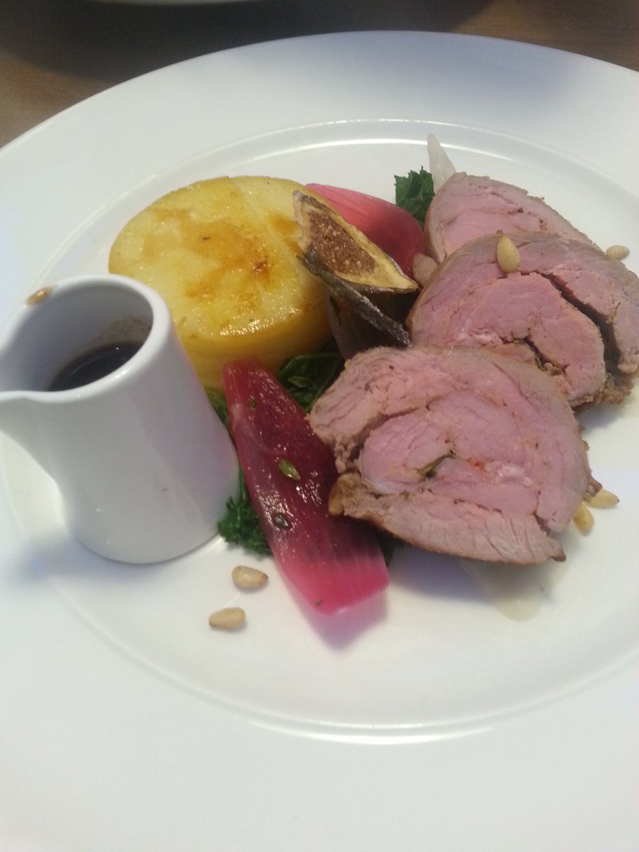 OakleyHallChefs's tweet photo. Some of our new starters and mains with lots of input from 2 of @bcot students @BenChandalar @Liam_kemp98  yum yum https://t.co/zkhhLl1pUm