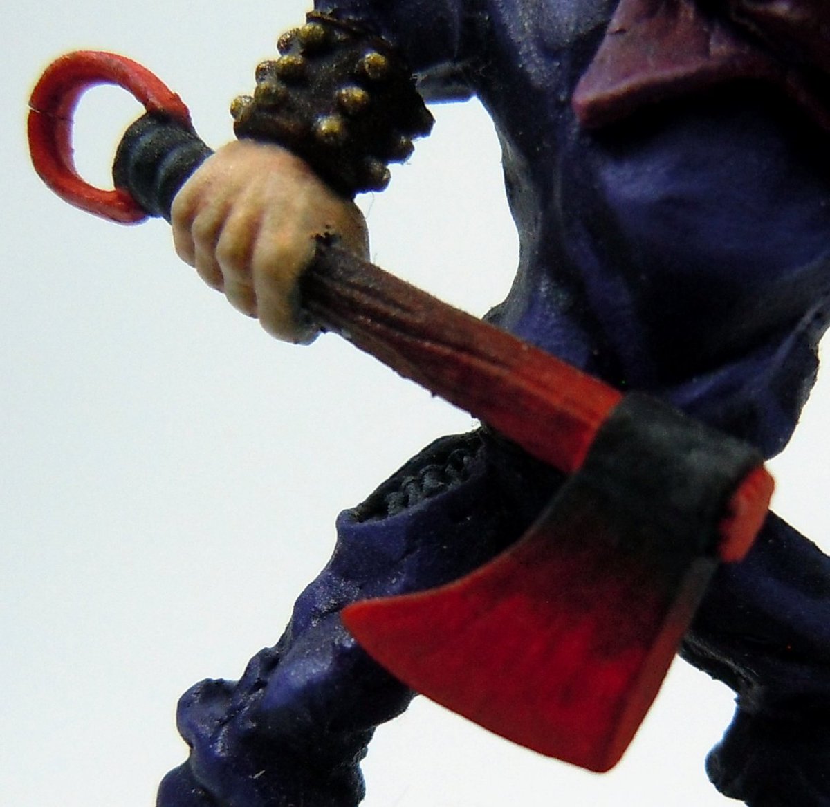 JadaTheGut's tweet photo. Meet Arkham the assassin. His soul drinking magical axe might have taken control over him a few time... Putting us in big troubles. https://t.co/Z22scKNQQ7