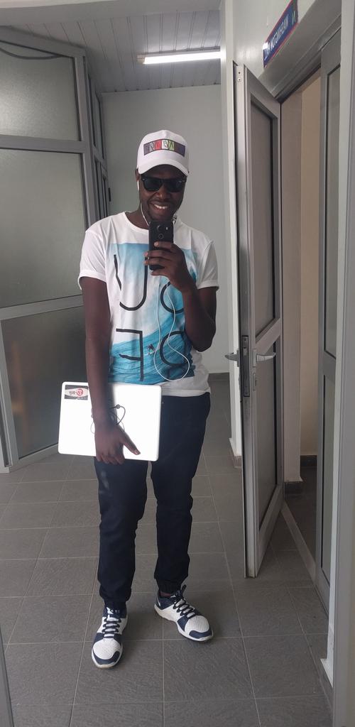 iam_DGUY's tweet photo. Shop @GarbageWears on https://t.co/Z6E8YzoBNg 💯 https://t.co/RApKJSWItc