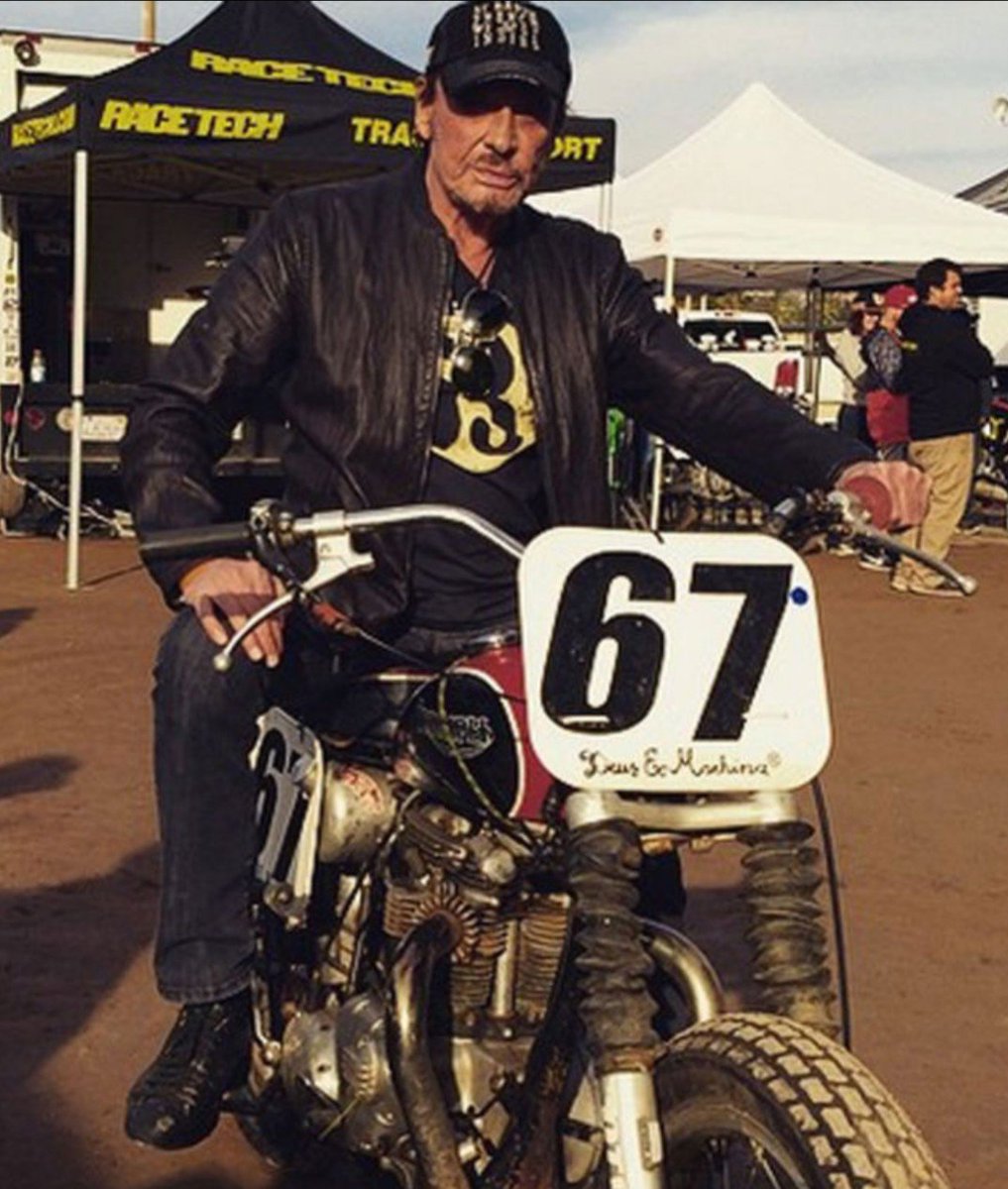 Mireille_duval's tweet photo. @JohnnySjh Souvenir #SanDiego #Motocross #DimitriCoste 🏍️👍✌️👊🖤 https://t.co/uuh8A8v34L