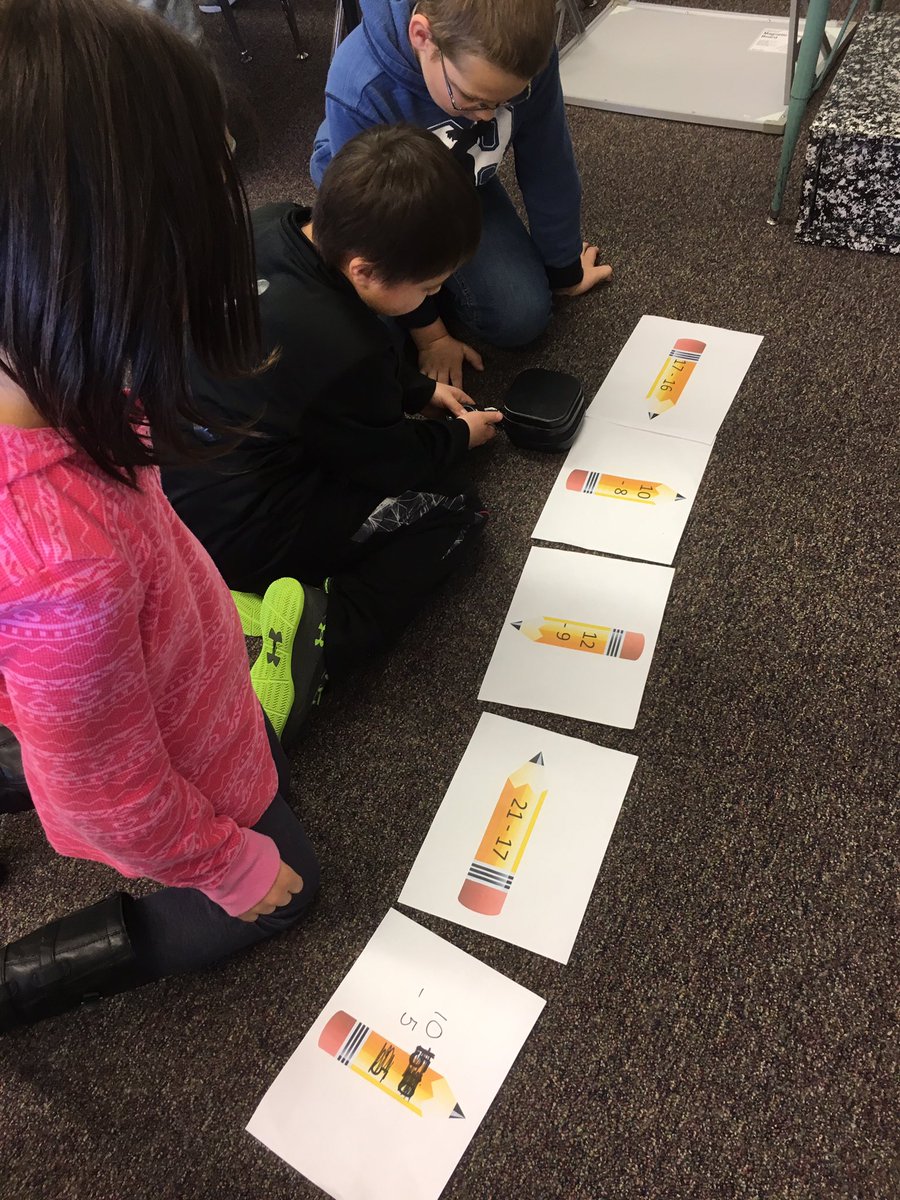 darjohn12's tweet photo. @MrVoss3rd Congrats! Your kids teamwork rocks! @breakoutEDU #gfpsla https://t.co/Jai1ZjmWLg