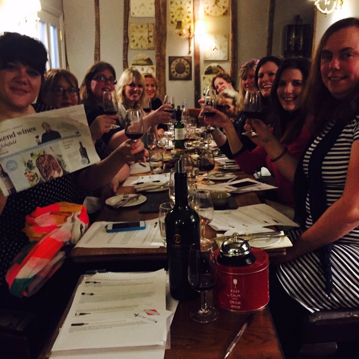 AngelaJWine's tweet photo. Great minds think alike @SchofeOnWine ... #TunbridgeWells @RTW_WI Wine Club are loving this Pizzorno - Uruguay 🍷from @waitrose too! #Wine https://t.co/6blKjvgY2G