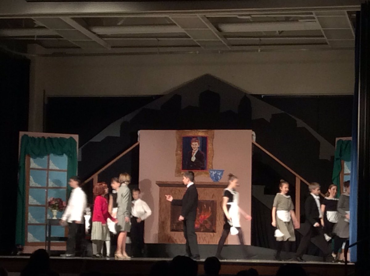MrsHoristUMAC's tweet photo. What an AWESOME performance today at Woods Creek! #wccubs https://t.co/D4LAH81i5O