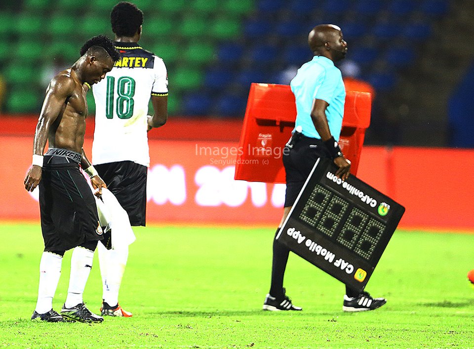 Images_Image's tweet photo. @ghanafaofficial Misses Out On 2017 AFCON FINAL.
@GNPCGhana @uniBankGhana @SWAG_Ghana @AIPSmedia @GHPLLive @fifamedia  @GHPLstats #CAN2017 https://t.co/S4BI1vPYW2