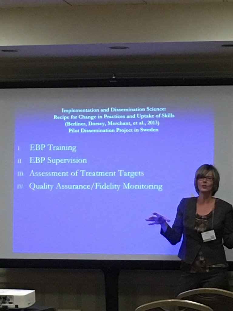 ChadwickCenter's tweet photo. How to effectively implement an #evidencebasedprogram #ChadwickSDConference https://t.co/bkuIjIqfWp