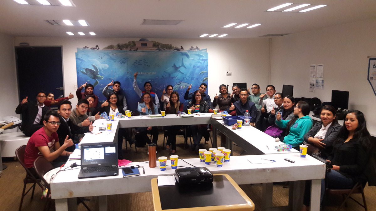 SOLEA_'s tweet photo. @SomosCinepolis  Nuestros Supervisores de Dulceria Región 19, "Preparándonos para la Excelencia" https://t.co/oDtHZz9A8V