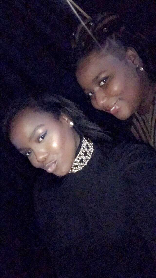 IAMTara___'s tweet photo. #gdsparty best job ever https://t.co/E0EcDskwbX
