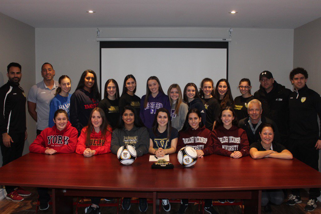 davedip9's tweet photo. Congrats to @aysc64 current U21 and former @KingUnitedSC girls on their University signings. @CoachCiampa https://t.co/rjrluHPfid