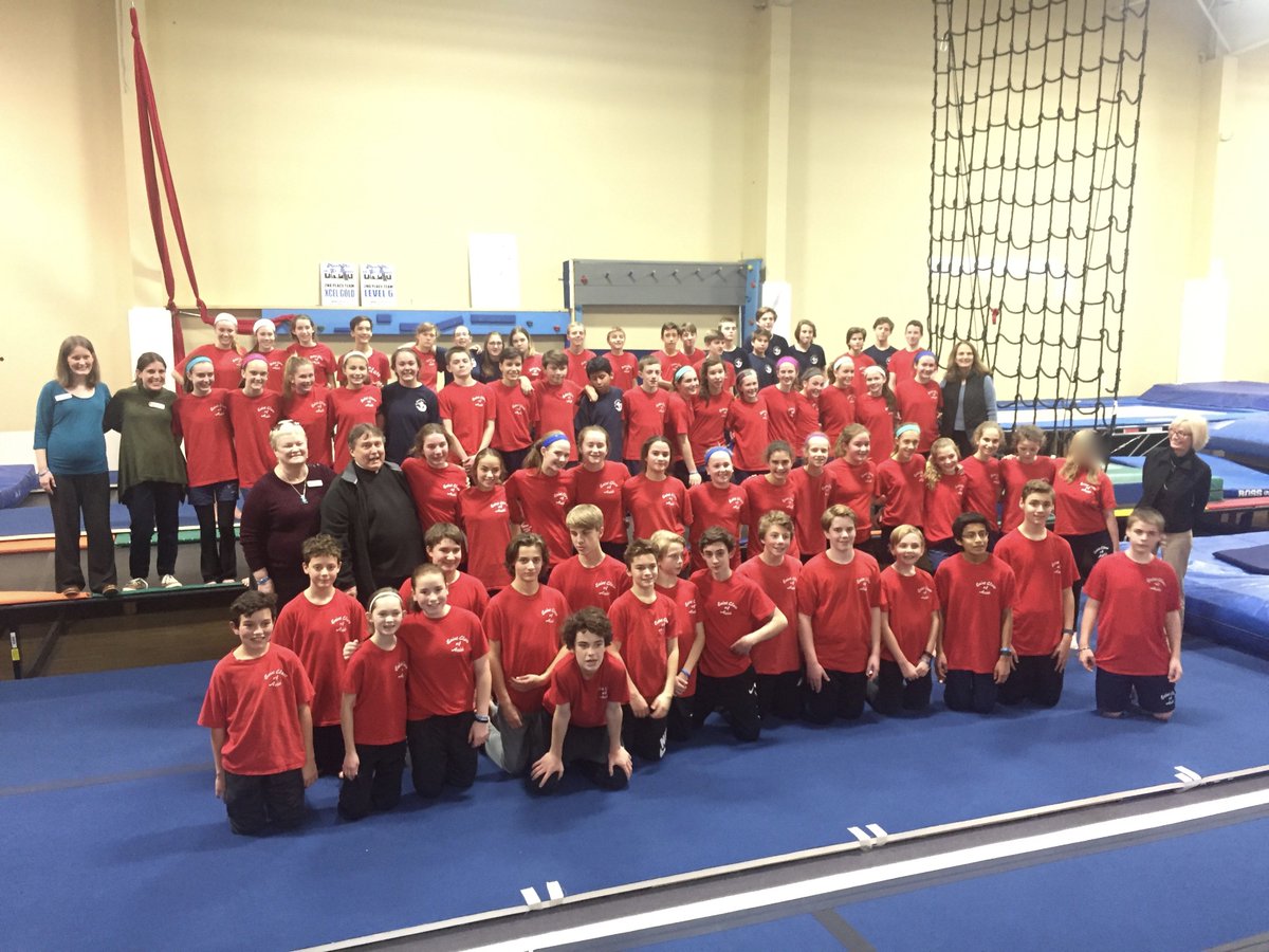 StClareAssisi1's tweet photo. A day to remember @ SCA.  THANK YOU @ohfallon for con-celebrating @ our All School Mass.  Hi-NRG &amp; @TheMagicHouse in the pm, phew! https://t.co/MGyhPaJ6PS