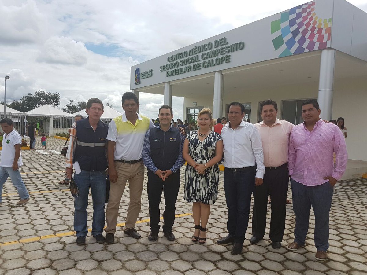 scalderon35's tweet photo. .Recorriendo las instalaciones del nuevo Centro Médico #SeguroCampesino Pambilar de Calope en la Prov. De Los Ríos @YulletErazo @RMartinez_H https://t.co/E7IeGd4aL0