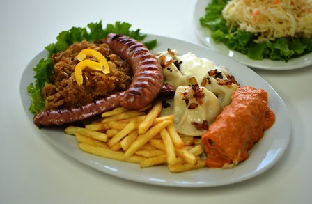 20% discount on meals from our menu.Valid 03 February 2017. Pierogies, grilled sausage... pyza.ca Tweet password "My Pyza"