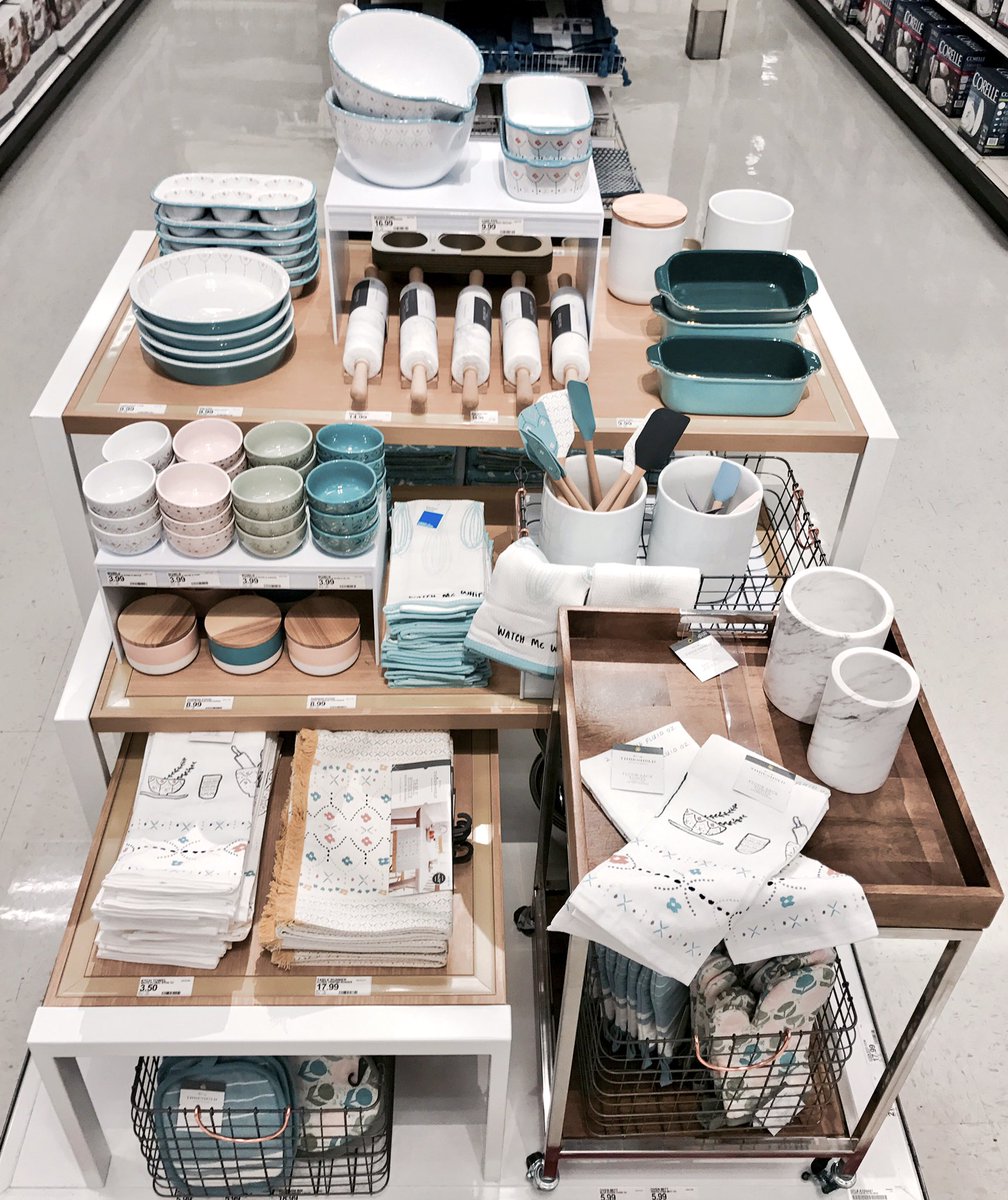 Watch me whip (up some tasty treats!) #TargetStyle <a href="/ndaffs/">Cooley</a> <a href="/FreeSushi/">euni</a> @ncraynon <a href="/adriennelebo/">Adrienne Lebo</a> @baileybarty88 <a href="/Tim_Heit/">Timothy</a> <a href="/HawthorneJulia/">Julia H Stella</a>