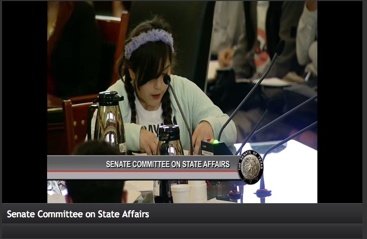 "I'm asking you to please not separate my family, or anyone's family."
#stopsb4 #sb4 #txlege