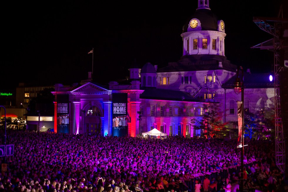 MayorPaterson's tweet photo. βEverybody was in it from miles aroundβ¦β
A #ygk tribute to #HipinKingston is up on the blog!
Read it here https://t.co/sXxrwXcRkj https://t.co/dT1TJu6i9P