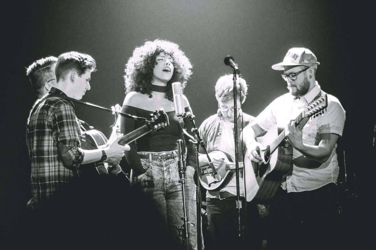 MKEPitPass's tweet photo. Check out photos from @cuddlemagic and @PhoxBand's Farewell (for now) Tour @PabstTheater. https://t.co/RSFbSvZQka https://t.co/pLZ0xhT0Ix