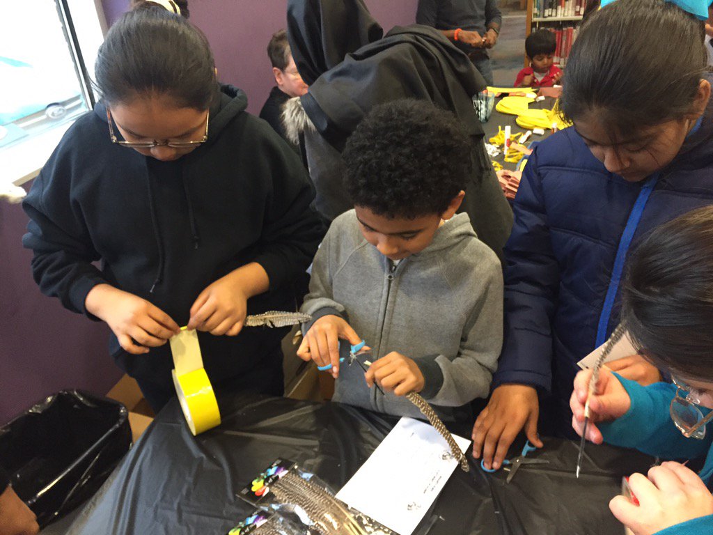 Herrera_Class's tweet photo. Making quills!"we can use this for revising" #theysaidthat! #HarryPotterBookNight #WeAreLively @irvinglibrary https://t.co/Amrggo66nz