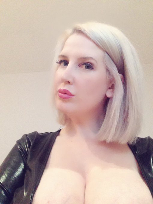 I'm watching you #LOSERS @RT4FD @rtfindom @DirkHooper #femdom #findom #obey #dominatrix https://t.co<a href="/tag/losers"class="tags">#LOSERS</a><a class="tags" target="_blank" title="On Twitter" href="/?out=eyJ0eXAiOiJKV1QiLCJhbGciOiJIUzUxMiJ9.eyJpYXQiOjE3MjEzMzcwNzEsImlzcyI6InR3cG9ybnN0YXJzLmNvbSIsIm5iZiI6MTcyMTMzNzA3MSwiZXhwIjoxNzUyODczMDcxLCJyZWRpcmVjdF91cmwiOiJodHRwczovL3R3aXR0ZXIuY29tL1JUNEZEIn0.QPQ2dIw4nCTD65JSqXEGx82xuY0uL97l_2X8wPQaANhEPCMVCoSKSRsPgIM1QHaxNYry57--r9jMi3s9JPgzRQ">@RT4FD</a><a class="tags" target="_blank" title="On Twitter" href="/?out=eyJ0eXAiOiJKV1QiLCJhbGciOiJIUzUxMiJ9.eyJpYXQiOjE3MjEzMzcwNzEsImlzcyI6InR3cG9ybnN0YXJzLmNvbSIsIm5iZiI6MTcyMTMzNzA3MSwiZXhwIjoxNzUyODczMDcxLCJyZWRpcmVjdF91cmwiOiJodHRwczovL3R3aXR0ZXIuY29tL3J0ZmluZG9tIn0.883fWwx2l6meSXLm7Trbk5QXdha8NAVWapA8d7-qMc9IblO7PNjaGp-OObHOZT__nitUORUrqdO_M0HBjFSsKQ">@rtfindom</a><a class="tags" href="/tag/dirkhooper">@dirkhooper</a><a href="/tag/femdom"class="tags"><span>#femdom</span></a><a href="/tag/dominatrix"class="tags"><span>#dominatrix</span></a><a href="/tag/obey"class="tags"><span>#obey</span></a><a href="/tag/findom"class="tags"><span>#findom</span></a>