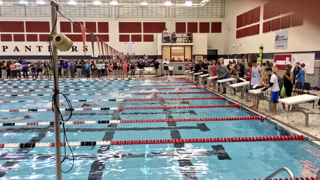AMcGoffnchslive's tweet photo. Heat 3 of the 50 free. North Central Senior Shannon Glesing with the win! https://t.co/gkXYQt4SXm
