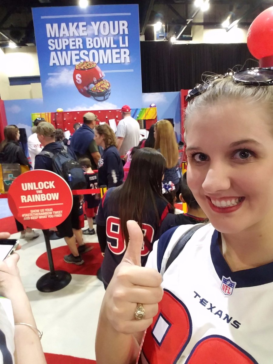 Sandra Wallace tweet media