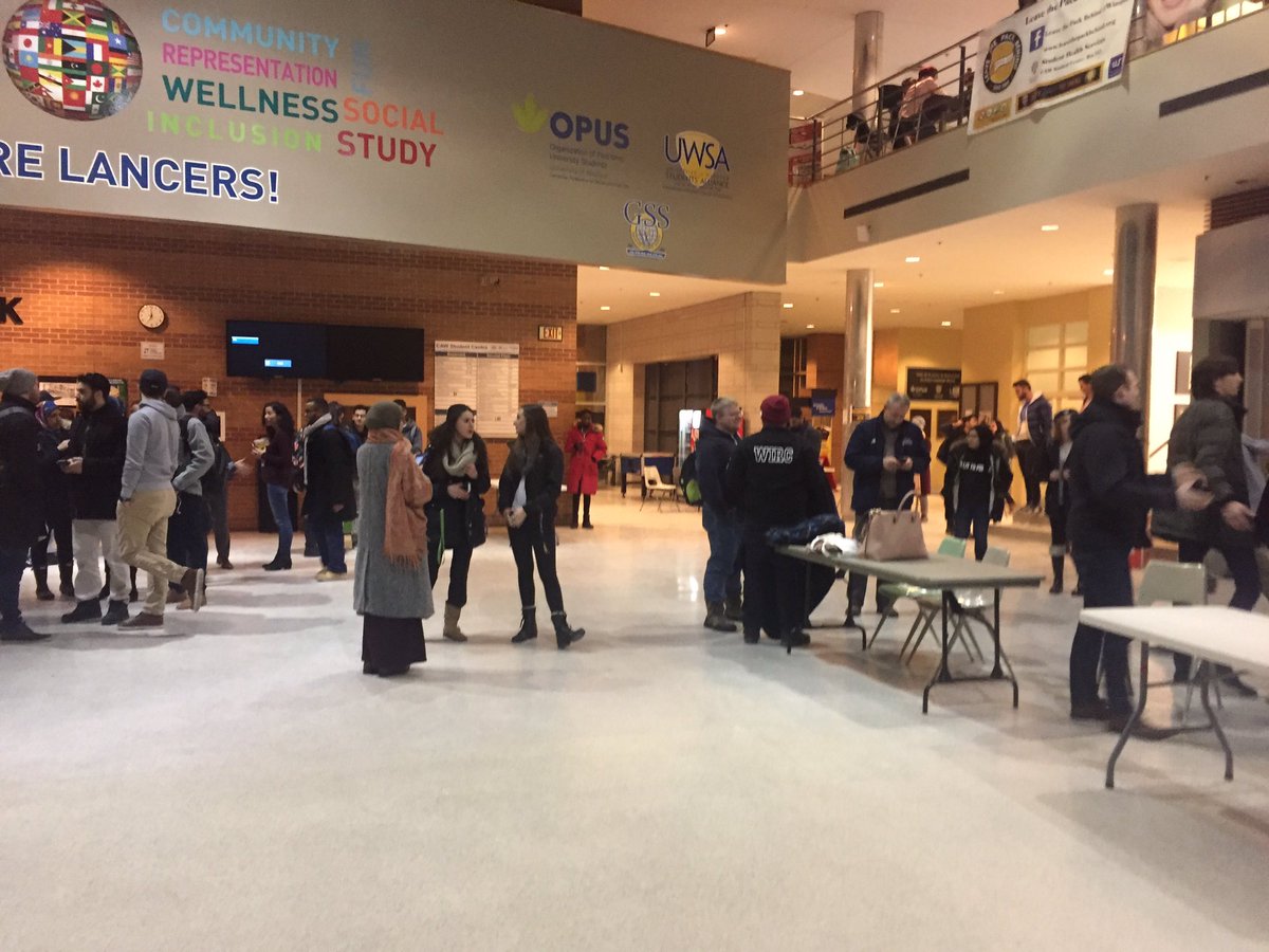 JohnJHutton1's tweet photo. .@AM800News @UWindsor student alliance members have voted in favour of supporting a student fee for a new sport and recreation complex.#cklw https://t.co/g3TRtd3mgx