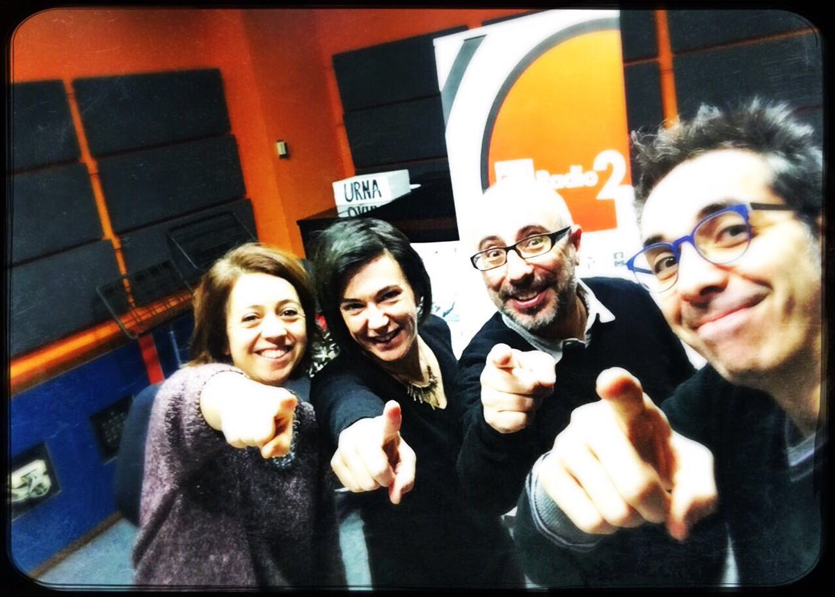 RaiRadio2's tweet photo. Noi vogliamo te! Oggi a @CaterpillarAM è il #LuckyFriday: tutti quelli che ci retwittano avranno il refollow! #3febbraio #buonWE https://t.co/97MvNkoWtb