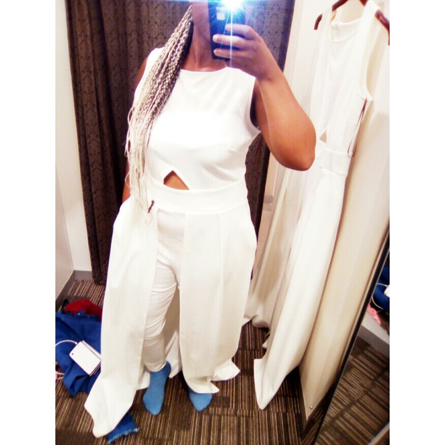 Lebogan48879599's tweet photo. Dress on point you get me mos#yay https://t.co/igIX6buRAc