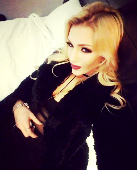 Waiting for my female.  #LVafterdark https://t.co/iqfz6gVwag<a href="/tag/lvafterdark"class="tags">#LVafterdark</a>