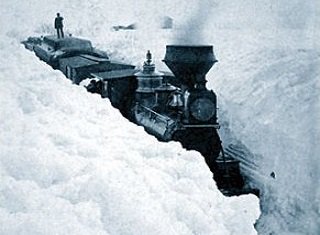 weird_hist's tweet photo. Train plowing through the Minnesota blizzard of 1881. https://t.co/NZ80aecd8h