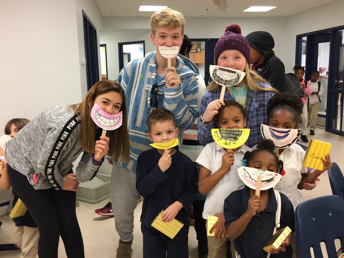 Tonight we made the kids at @svdplou Smile Ambassadors!  #powerofasmile. Each child got a gold smile box &amp; learned  how to give smiles.