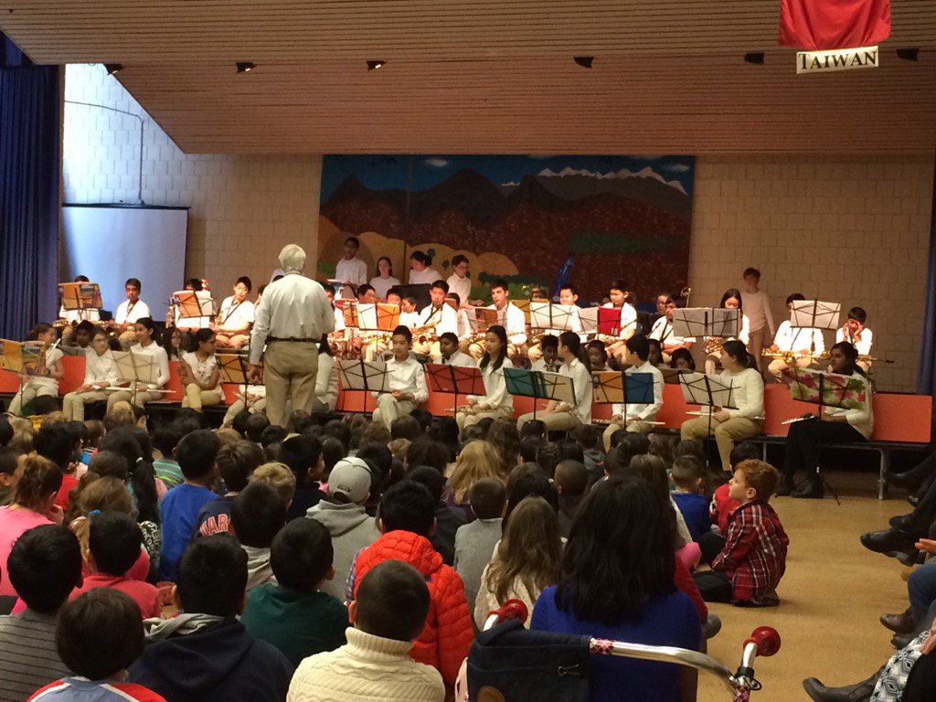 GatesSchoolAB's tweet photo. Congratulations to the Gates School 5th/6th grade band! Excellent concert today! https://t.co/sZ26gRlfza