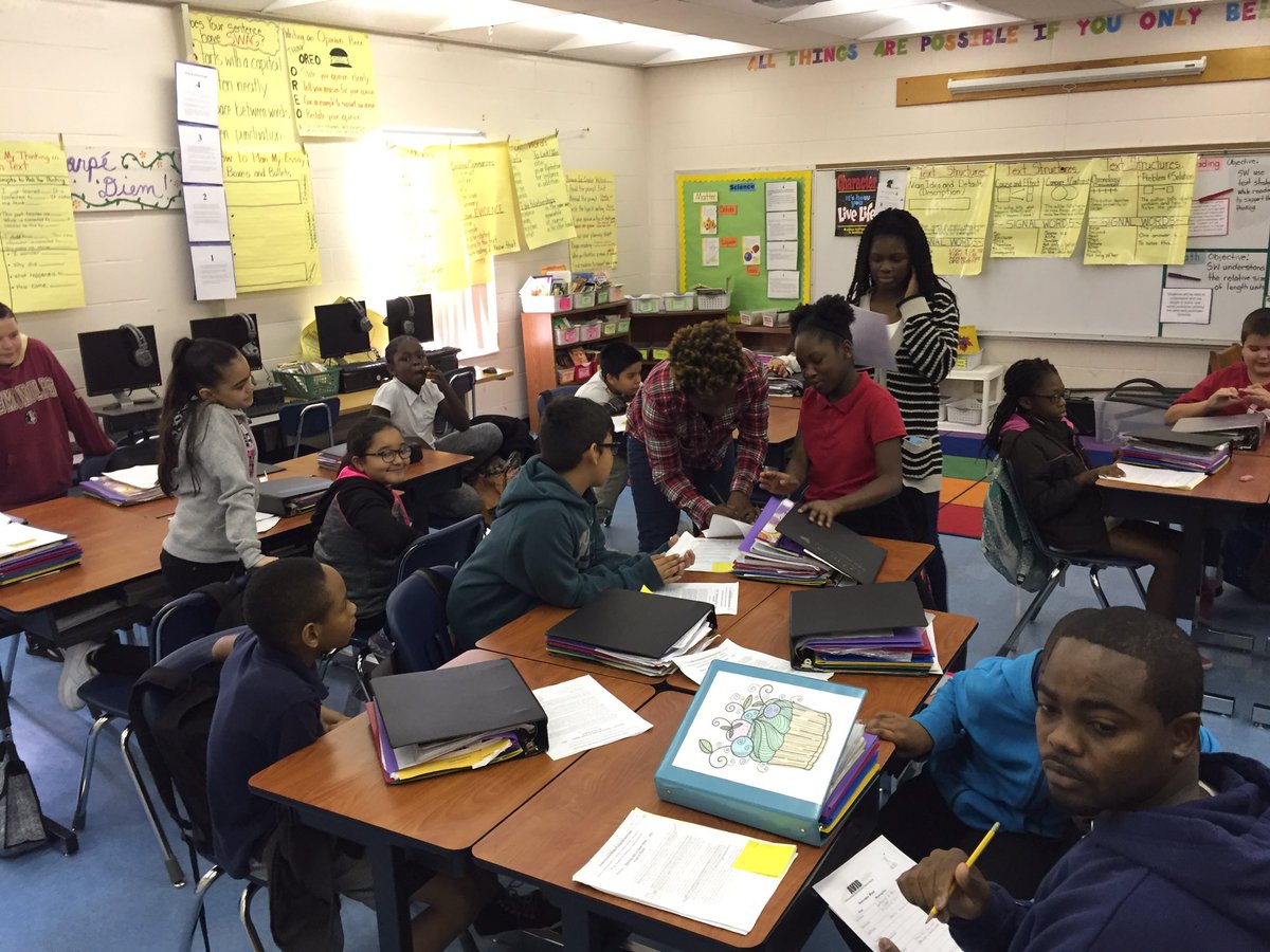HRodTeaches's tweet photo. Avid Showcase this morning at MES! Our students showcasing what AVID is and what the program means to them. #avidschool #mes #SSCCPBC https://t.co/jFYE5jyqrr