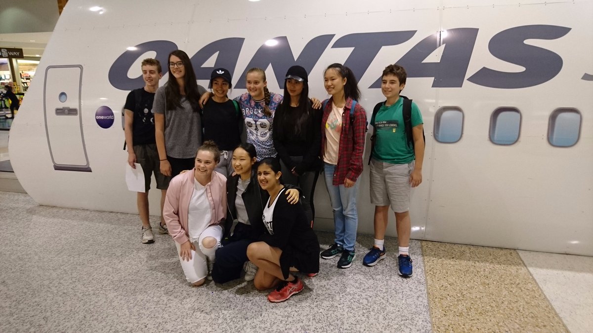 GeekinSydney's tweet photo. The NSW finalists from @MosmanHS & others on the way to the BHP Science & Engineering camp and Awards in Melbroune. https://t.co/6rJFDzGfEN https://t.co/YkPzvQtptn