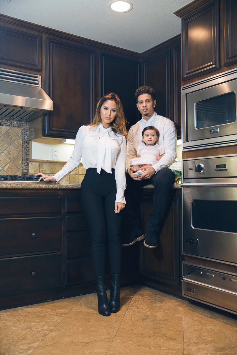 CatherinePaiz's tweet photo. Ace family ❤ https://t.co/HuBHFrWuP9