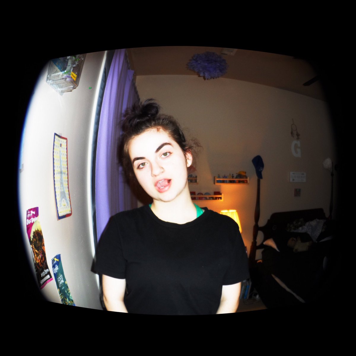 Alpha_She's tweet image. 