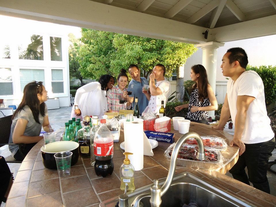 RikDaddy's tweet photo. #TBT BBQing steaks with  @39thFloor @Natasha9D3 @majelane @dexchu @vicchu30 #RIP #JLeezy #JennLA https://t.co/AVQVmP9D7n