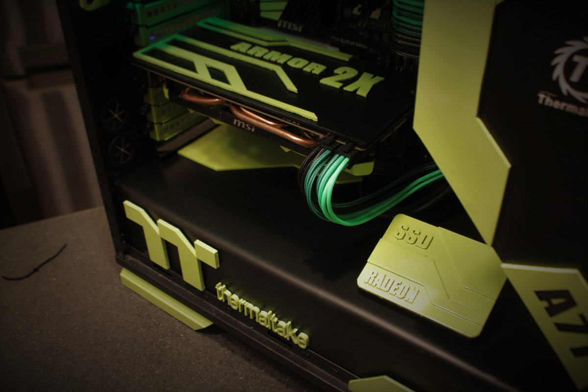 EZgunna82's tweet photo. Almost there...... #thermaltake #chasera71 #pcmod #pccasemodding https://t.co/2EjdKwUeLR