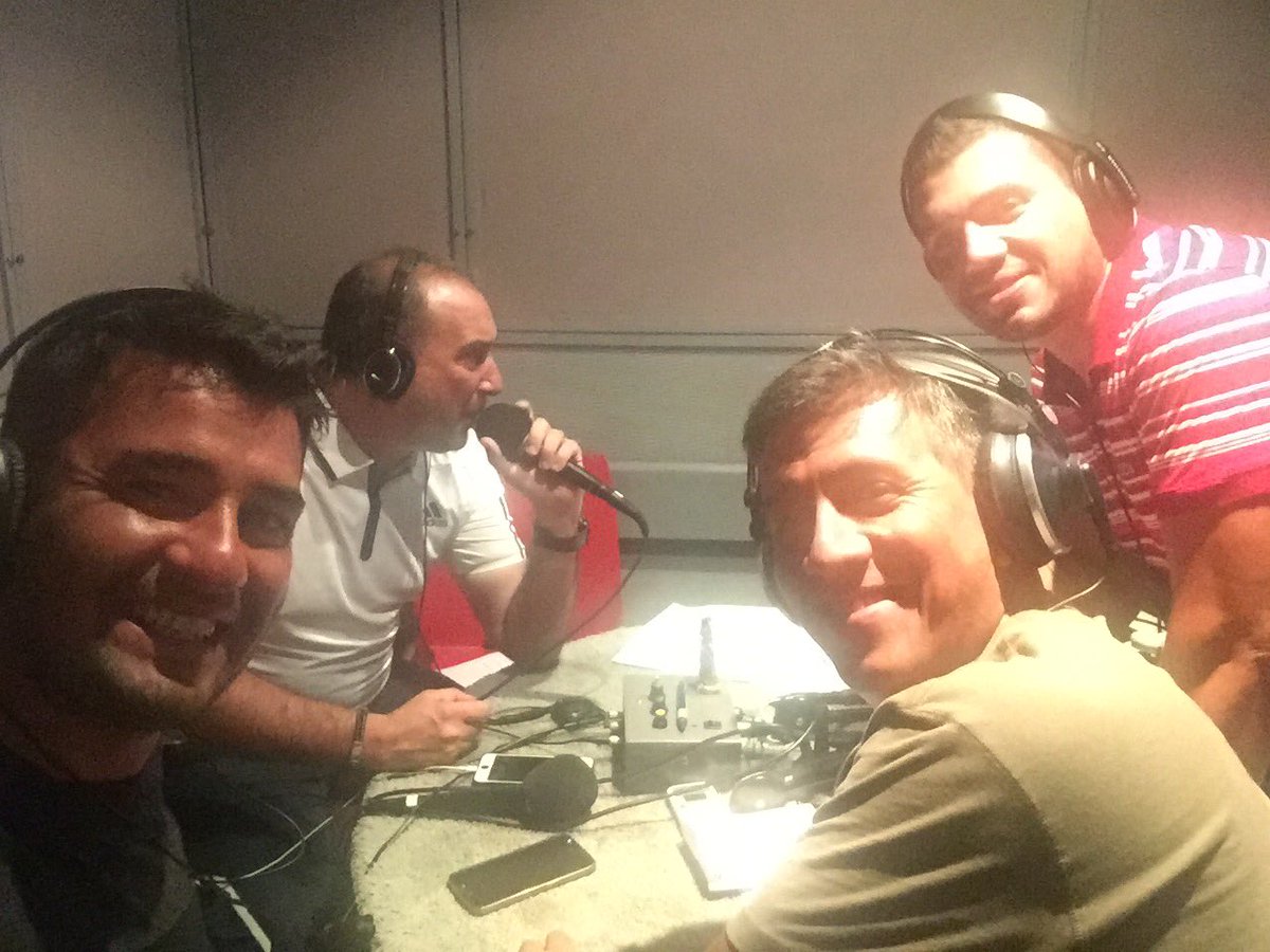 Tato_Aguilera's tweet photo. Estamos en el entretiempo de #Chivas 0-0 #Boca con @anellogaby @oscarechechurre @locutorsoria y @genissomariano Seguí en la 790 @radiomitre https://t.co/FrzIh7y0oR