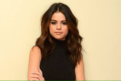 DisneyAUSInfo's tweet photo. Congratulations to @SelenaGomez on being nominated for a #KCA for #FavFemaleSinger #SelenaGomez https://t.co/adJwZsLRbL