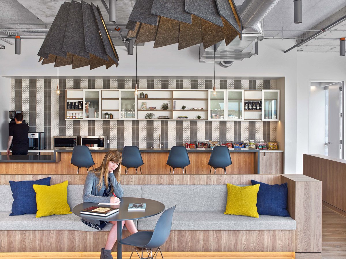 charterbuild's tweet photo. Rapt Studio designs office space for HBO to "reimagine entertainment" https://t.co/xW0w6DY8gI #design #workspace https://t.co/rD0TuaWGZm
