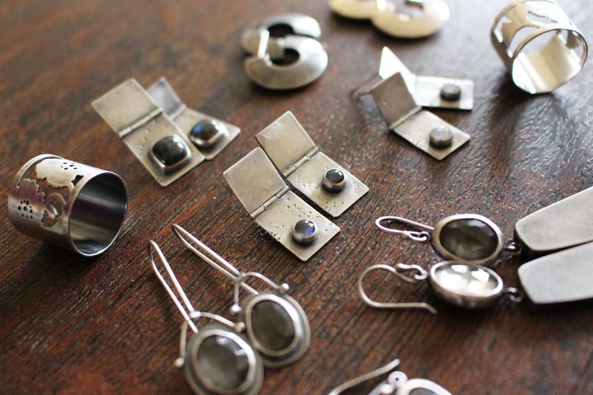 Judit_le's tweet photo. We are hosting a weekend clearance sale on our fb page.Hurry up! Judit Matyus Design #sale #mindblowing #jewelrysale https://t.co/MobF7y6n4L https://t.co/1x05NJRQN2