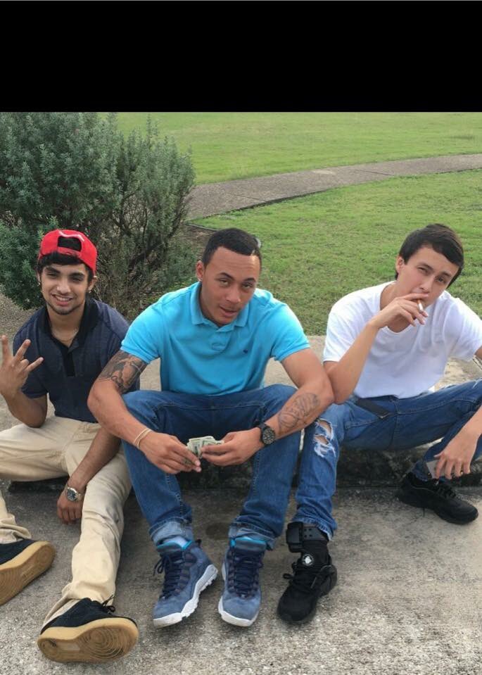 Rest In Peace Zac & Brandon 😭😭😭😭💔💔😭 Jordan you better not be next dude istg 😭💔 https://t.co/O3b53mnmHu